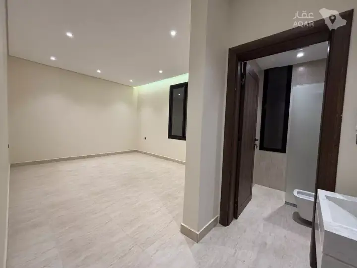 2 bedroom apartment in Al Shati, Jazan 21