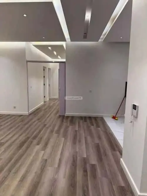 4 bedroom apartment in Irqah, Riyadh 8