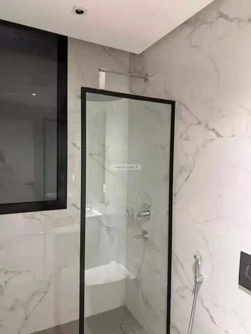 4 bedroom apartment in Irqah, Riyadh 11