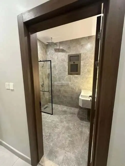 5 bedroom apartment in Quba, Jeddah 4
