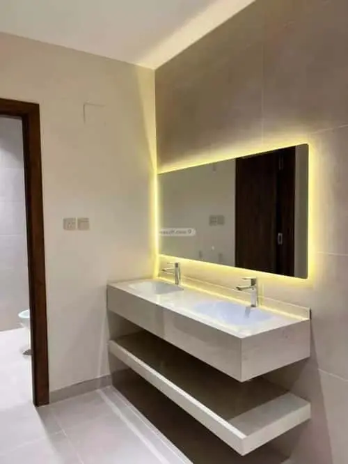 5 bedroom apartment in Shawran, Madinah 9
