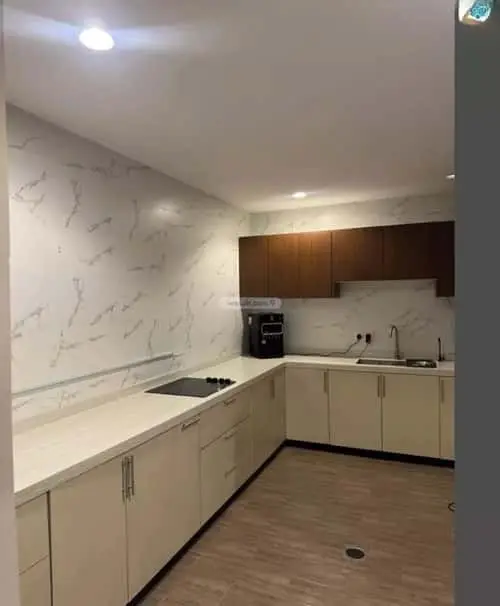 شقة 4 غرف في الفردوس، الدمام 2