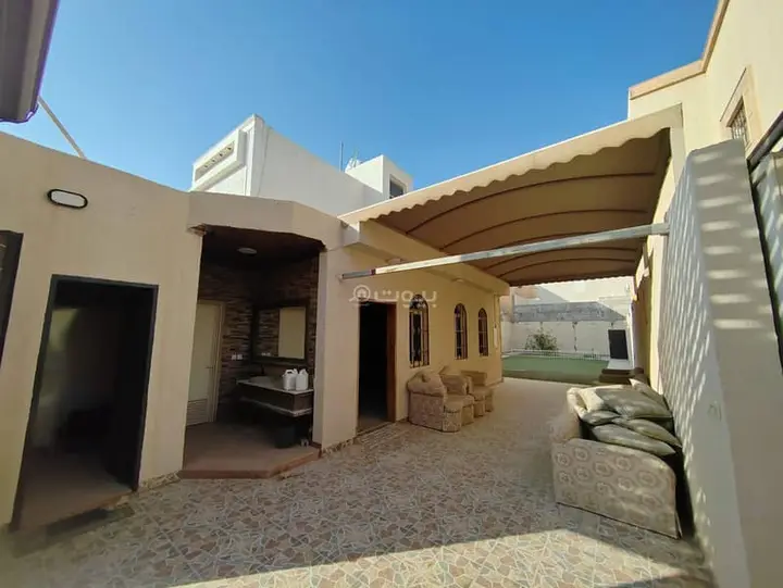 5 bedroom villa in Al Yasmin, Riyadh 18