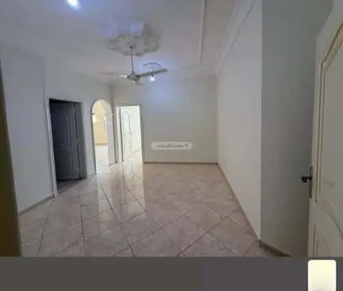 4 bedroom apartment in Al Safaa, Jeddah 11