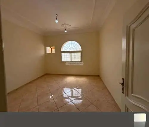 4 bedroom apartment in Al Safaa, Jeddah 7