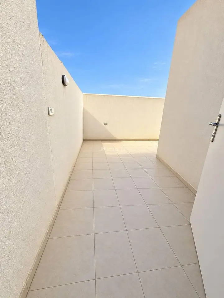 4 bedroom apartment in Al Malqa, Riyadh 16