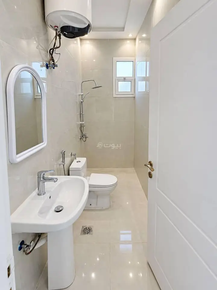 4 bedroom apartment in Al Malqa, Riyadh 17