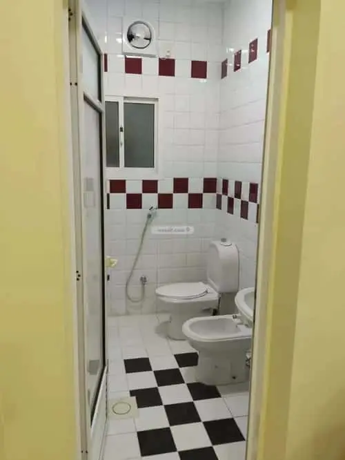 3 bedroom apartment in East Beach, Eastern Province 3