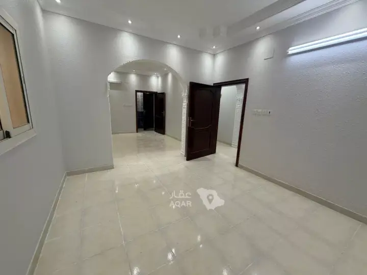 4 bedroom apartment in Nubala, Madinah 5
