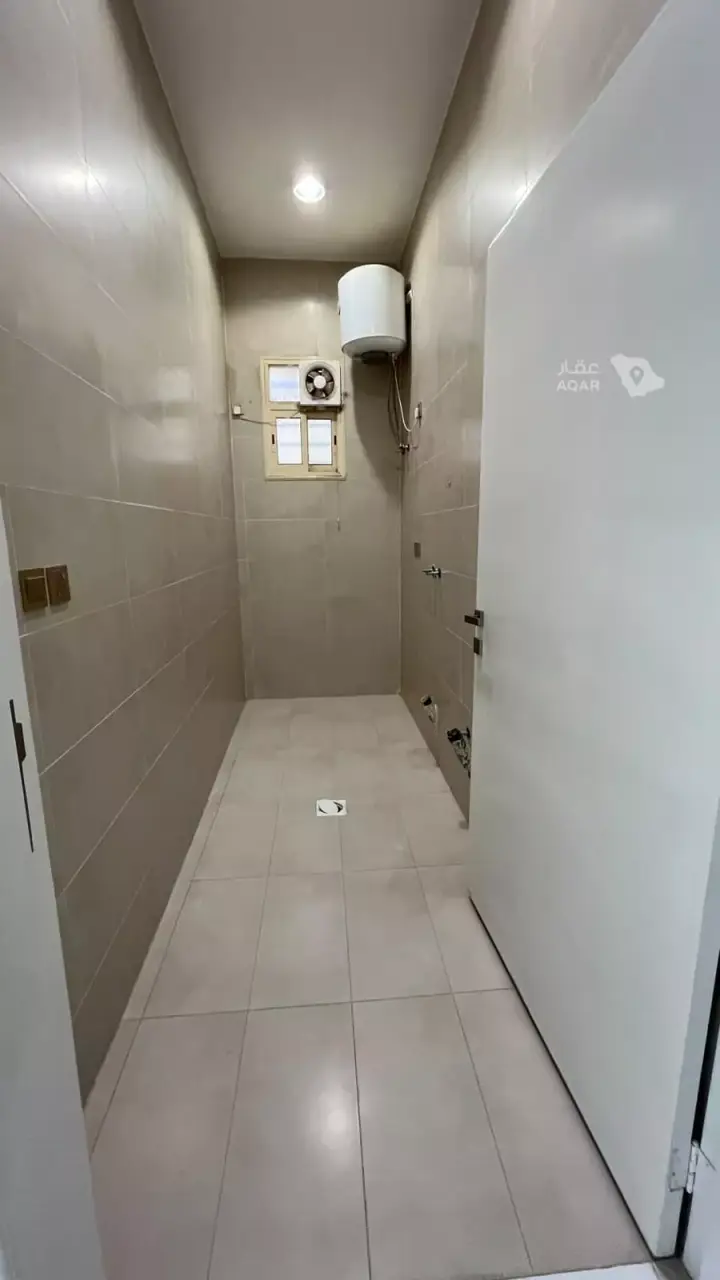 5 bedroom apartment in Al Nahda, Khamis Mushait 13