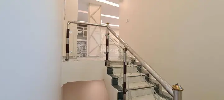 فيلا 4 غرف في النموذجية، الرياض 6