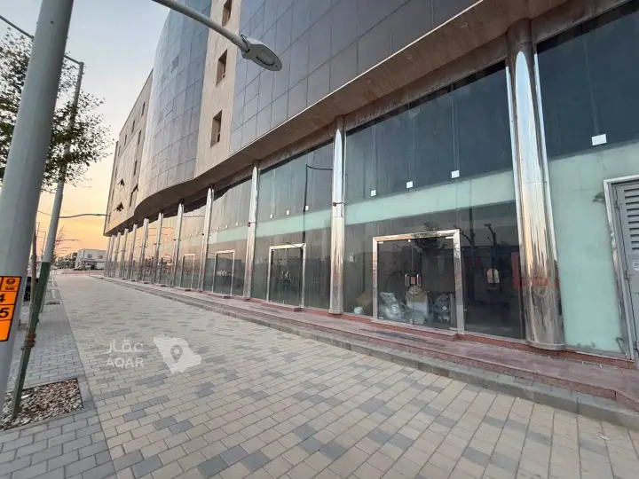 shop in Al Salam, Riyadh 21