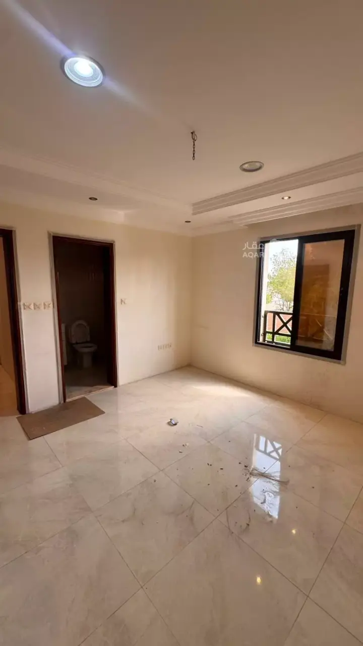 3 bedroom apartment in Al Rabwa, Jeddah 4