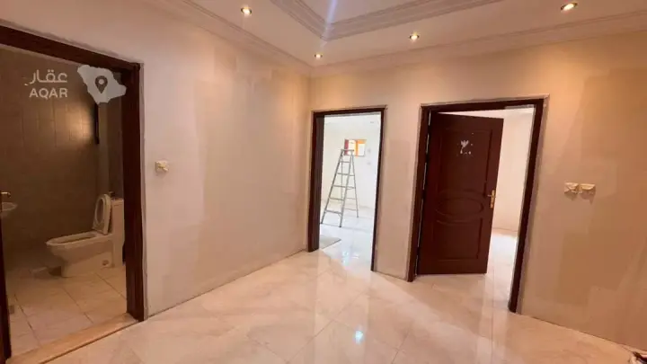 3 bedroom apartment in Al Rabwa, Jeddah 6