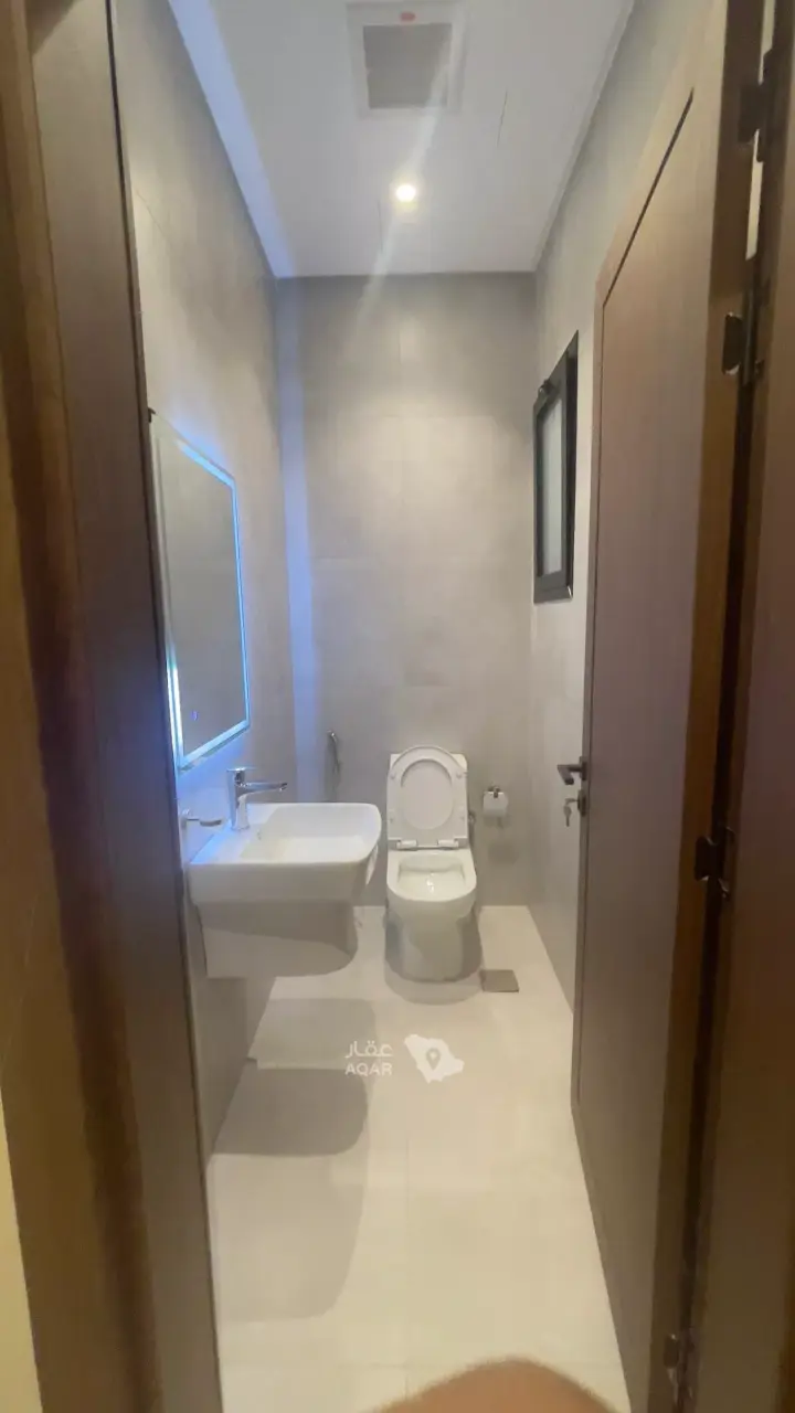 2 bedroom apartment in Al Rehab, Jeddah 3