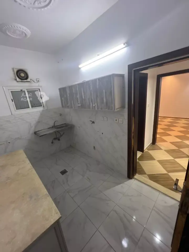 2 bedroom apartment in Al Rehab, Jeddah 4