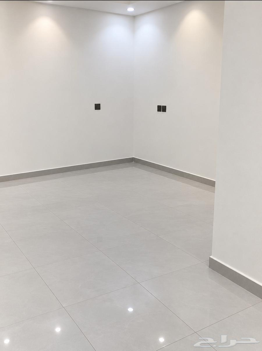 شقة في شوران