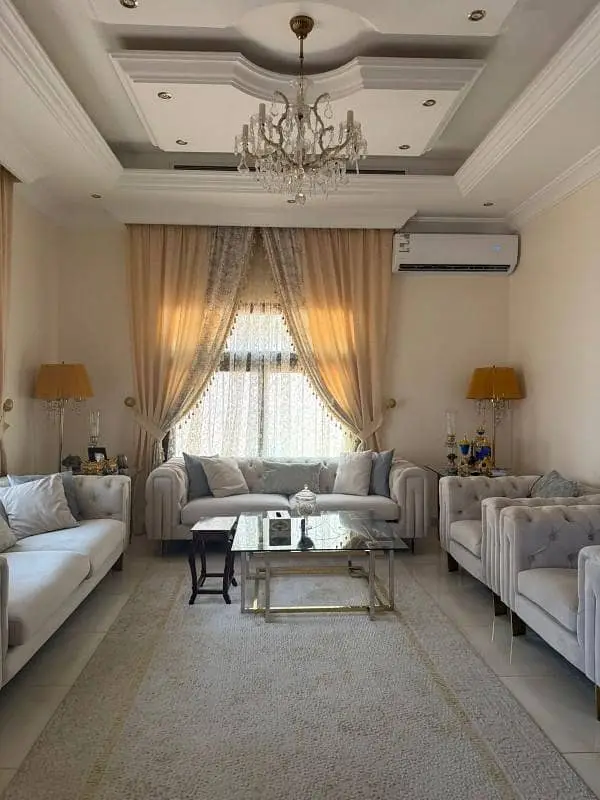 5 bedroom villa in Az Zomorod, Jeddah 3