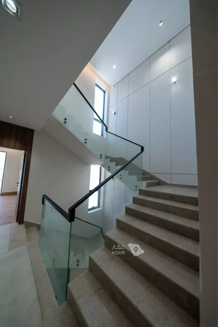 5 bedroom villa in Nubala, Madinah 9