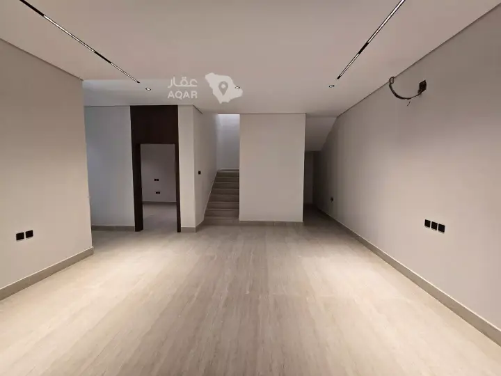 5 bedroom villa in Al Hazm, Riyadh 18