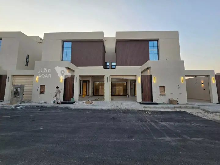 5 bedroom villa in Al Hazm, Riyadh