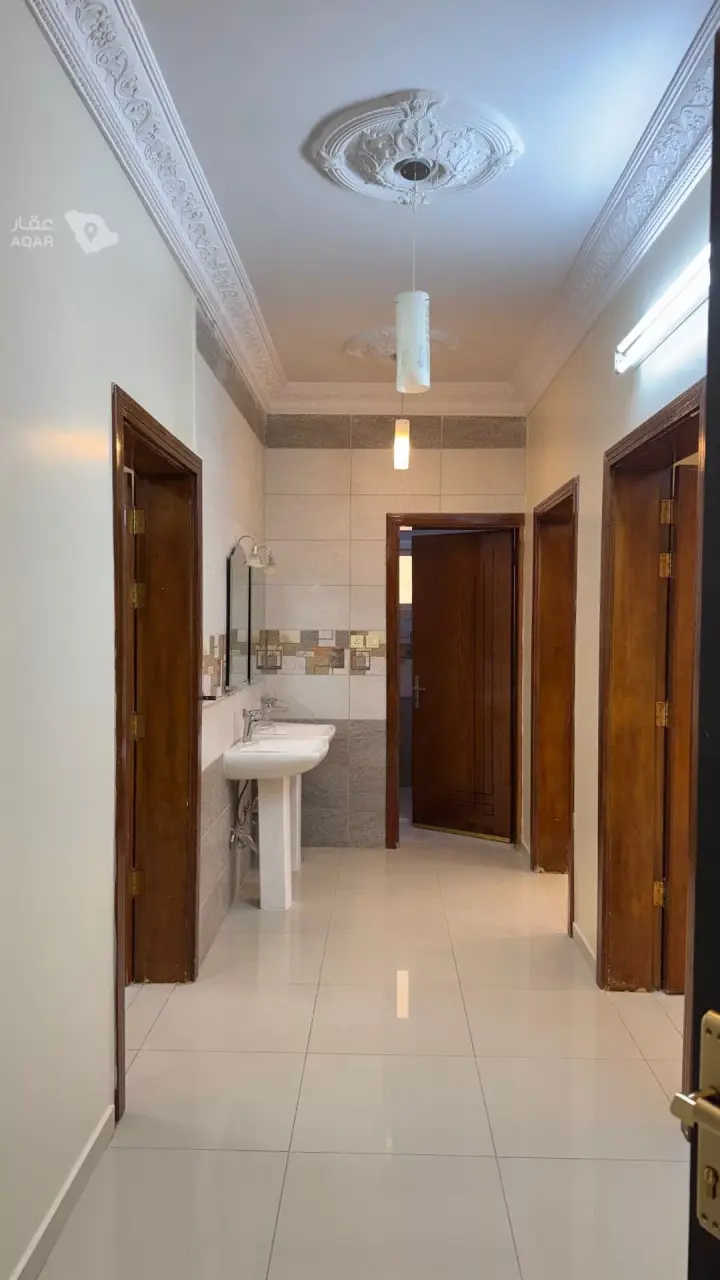 5 bedroom apartment in Al Qutbiyyah, Taif 13