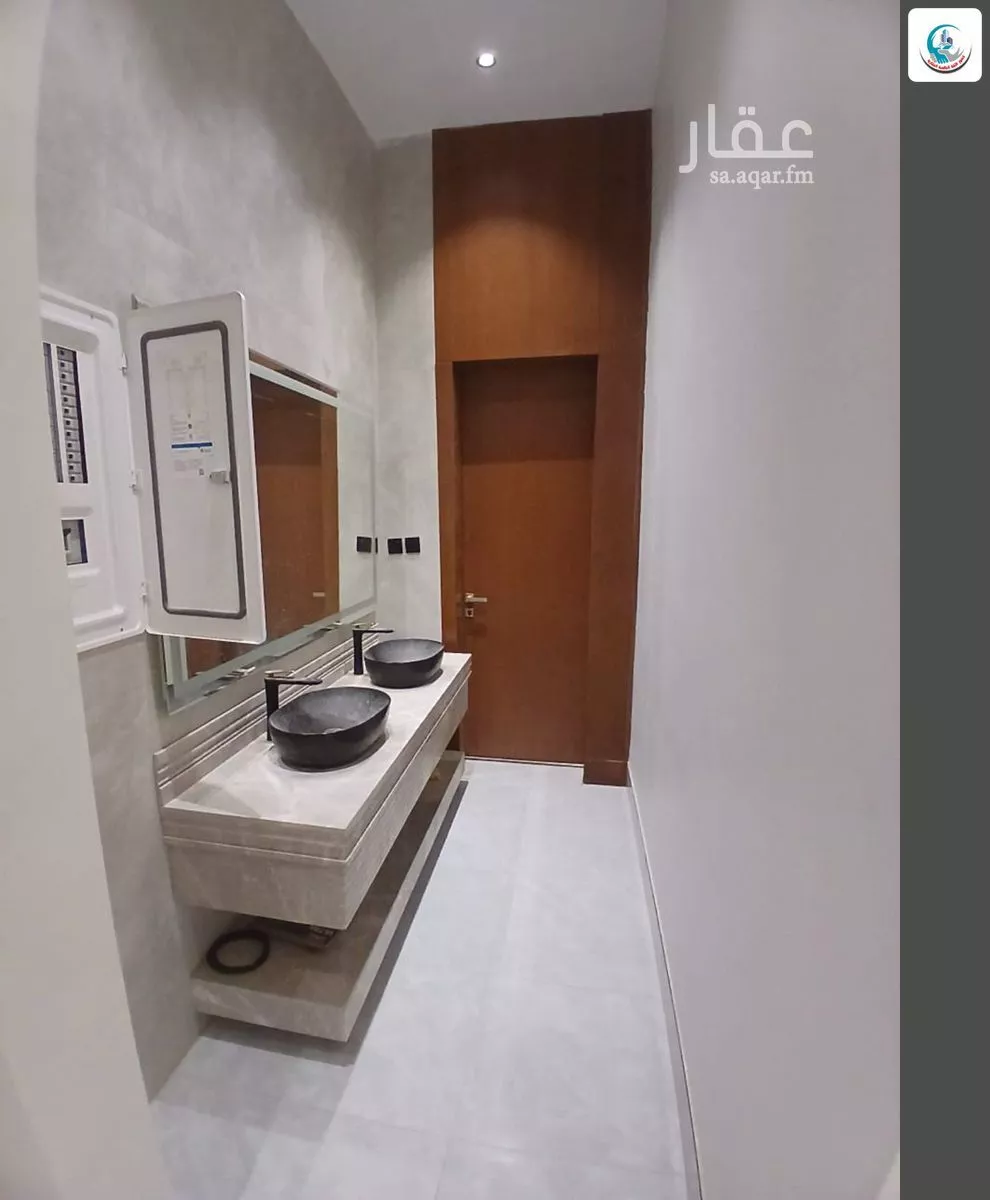 5 bedroom floor in Al Rimal 11