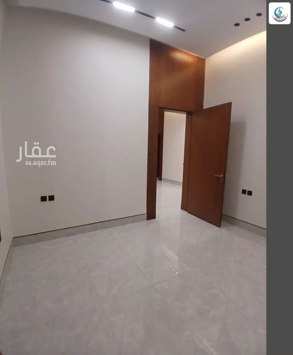 5 bedroom floor in Al Rimal 5