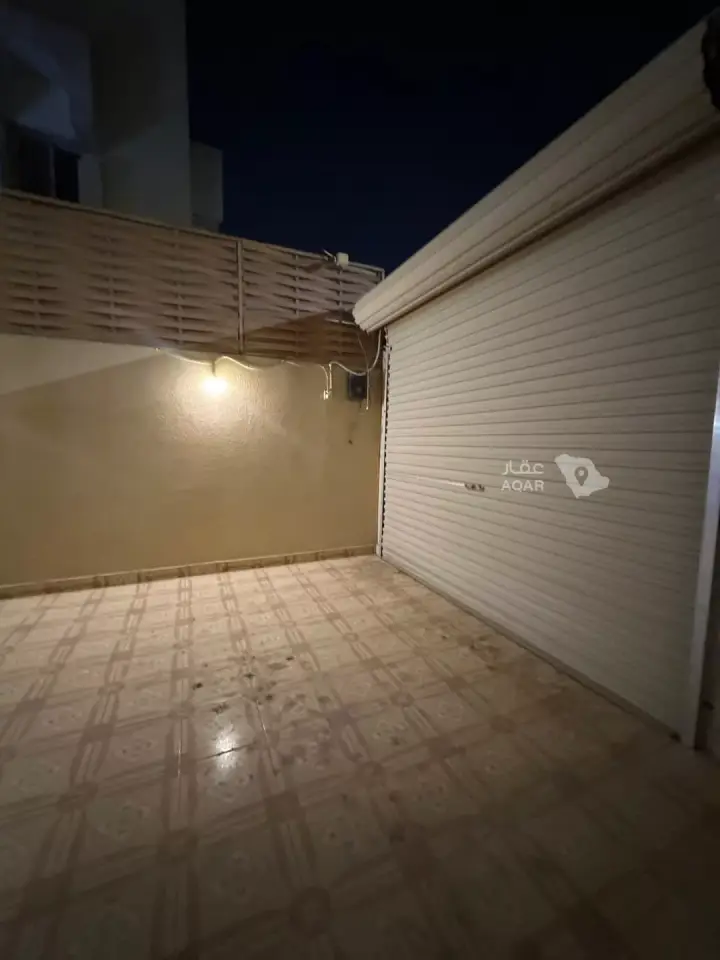 فيلا 4 غرف في الربوة، الرياض 4
