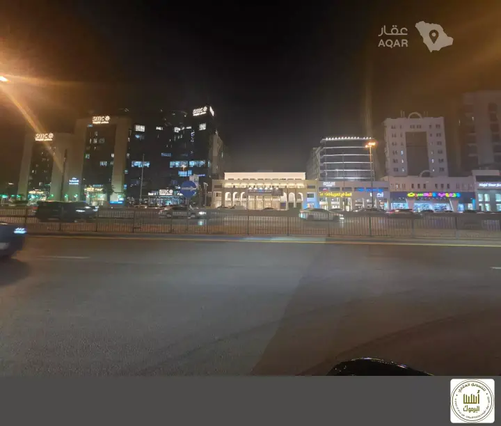 عقار 24 غرف في العليا، الرياض 3