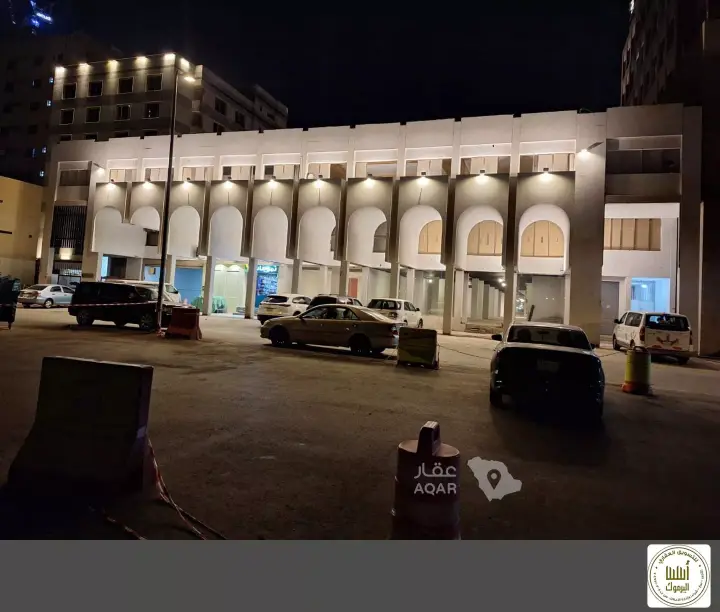 عقار 24 غرف في العليا، الرياض 4