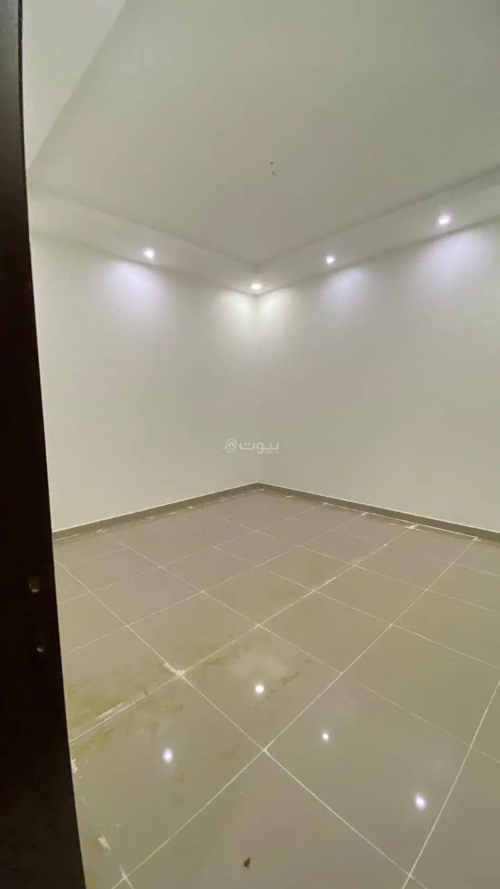 3 bedroom apartment in Al Yaqout, Jeddah 7