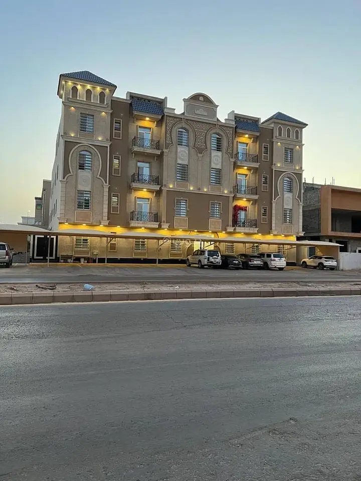 4 bedroom apartment in Qurtubah, Riyadh