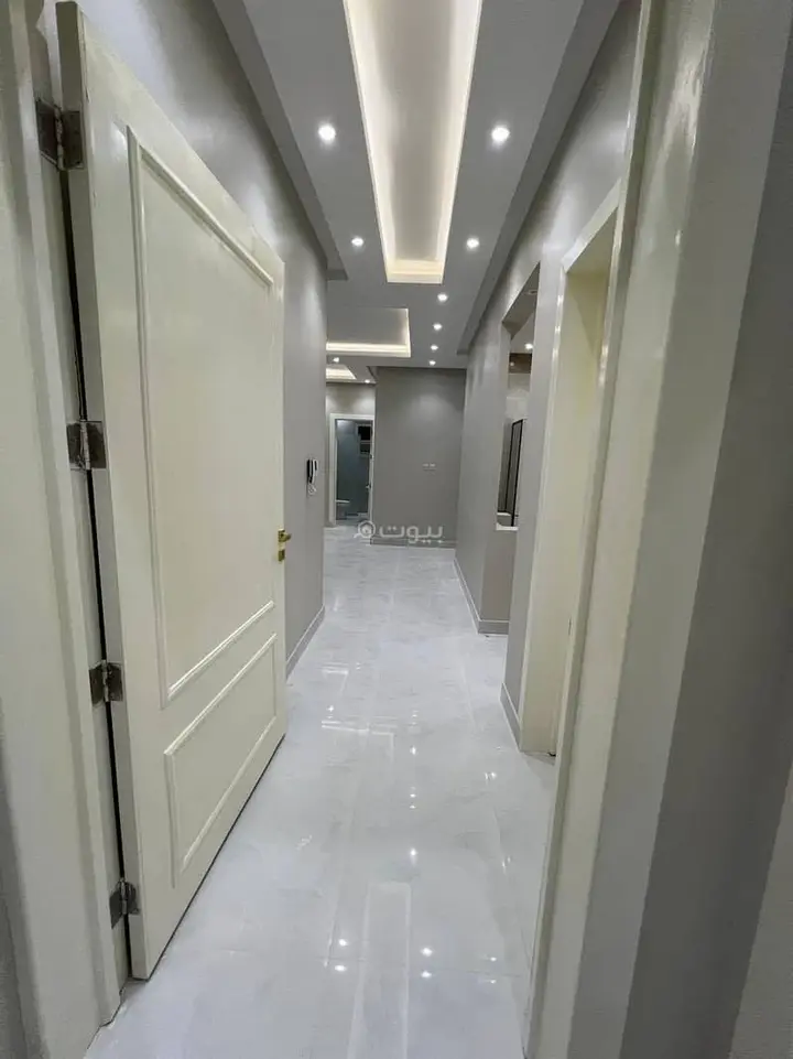4 bedroom apartment in Qurtubah, Riyadh 3