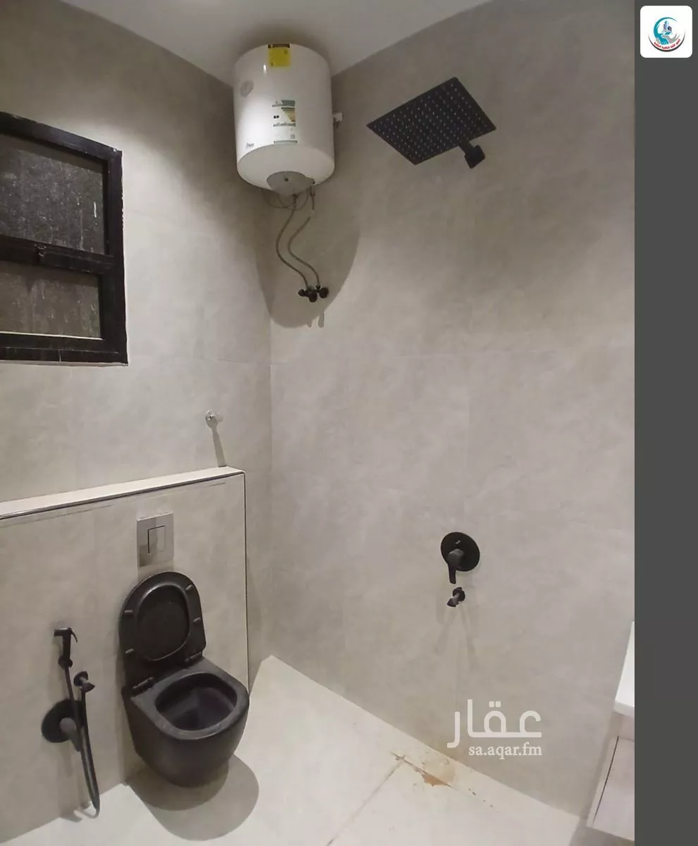4 bedroom floor in Al Rimal 13