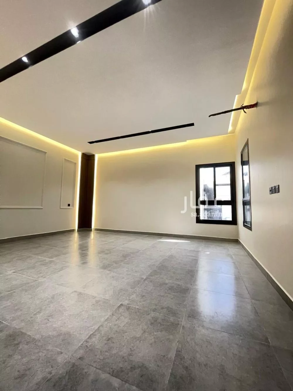 6 bedroom villa in Al Ukayshiyyah 11