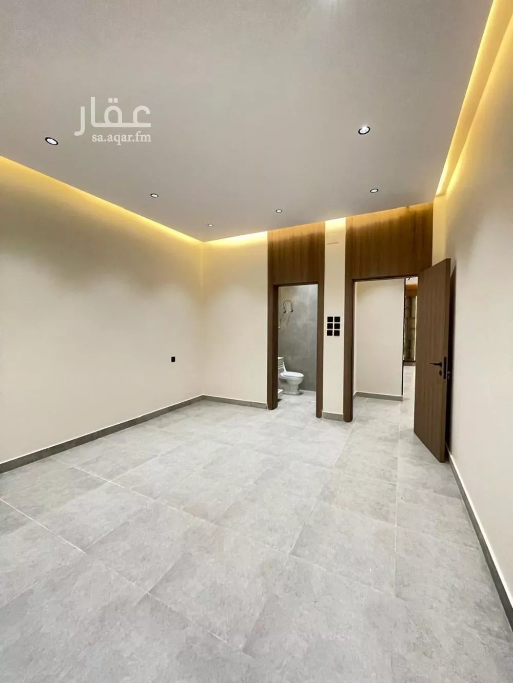 6 bedroom villa in Al Ukayshiyyah 17