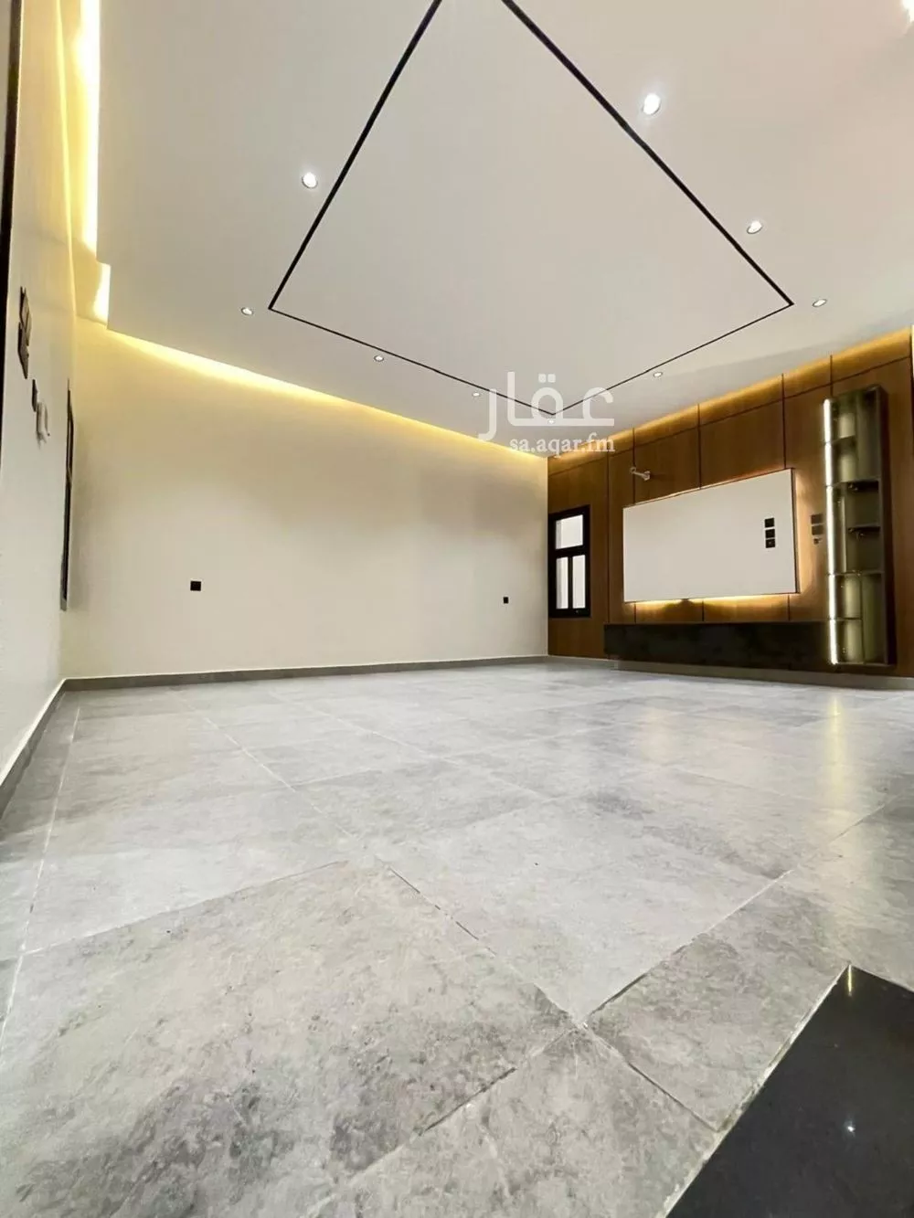 6 bedroom villa in Al Ukayshiyyah 8
