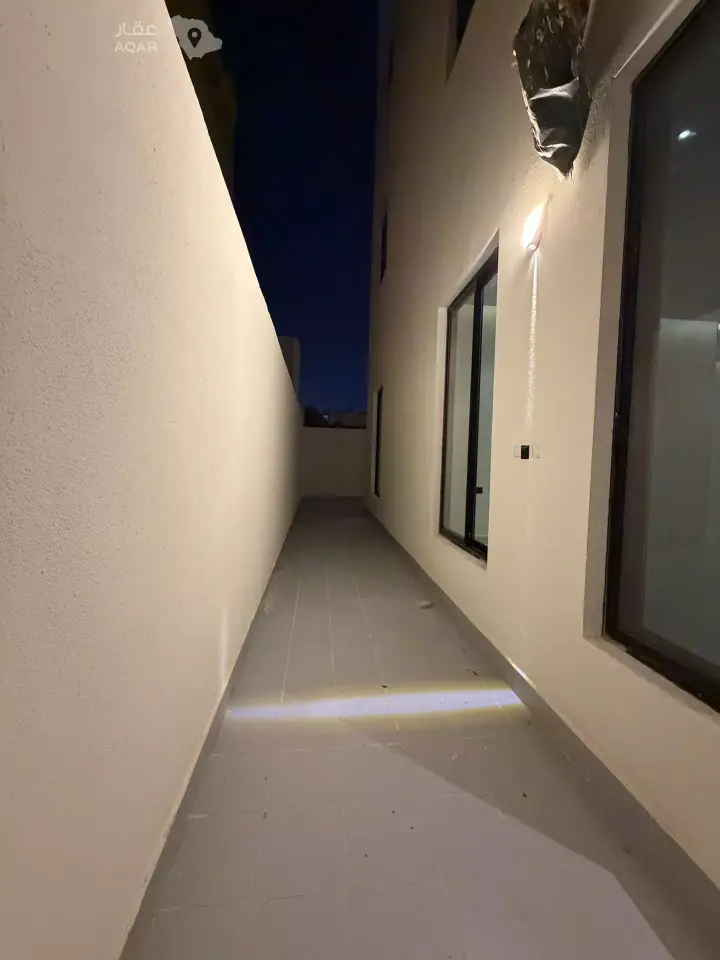4 bedroom apartment in Al Maizilah, Riyadh 11