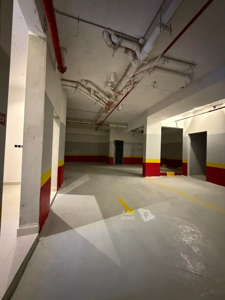 3 bedroom apartment in Al Janadriyah, Riyadh 8