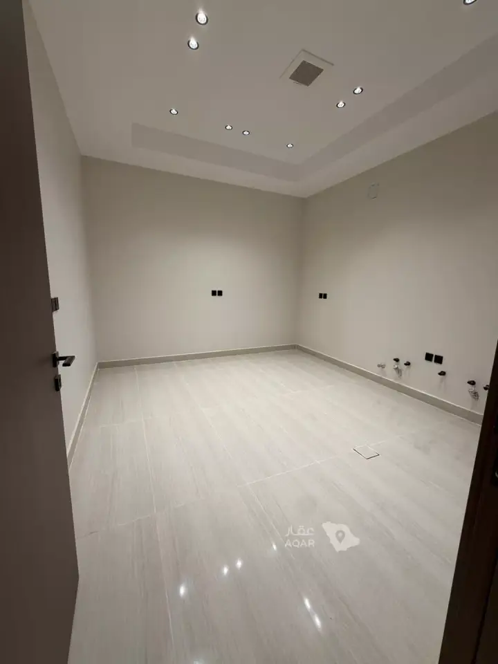 3 bedroom villa in Ash Sharq, Riyadh 13