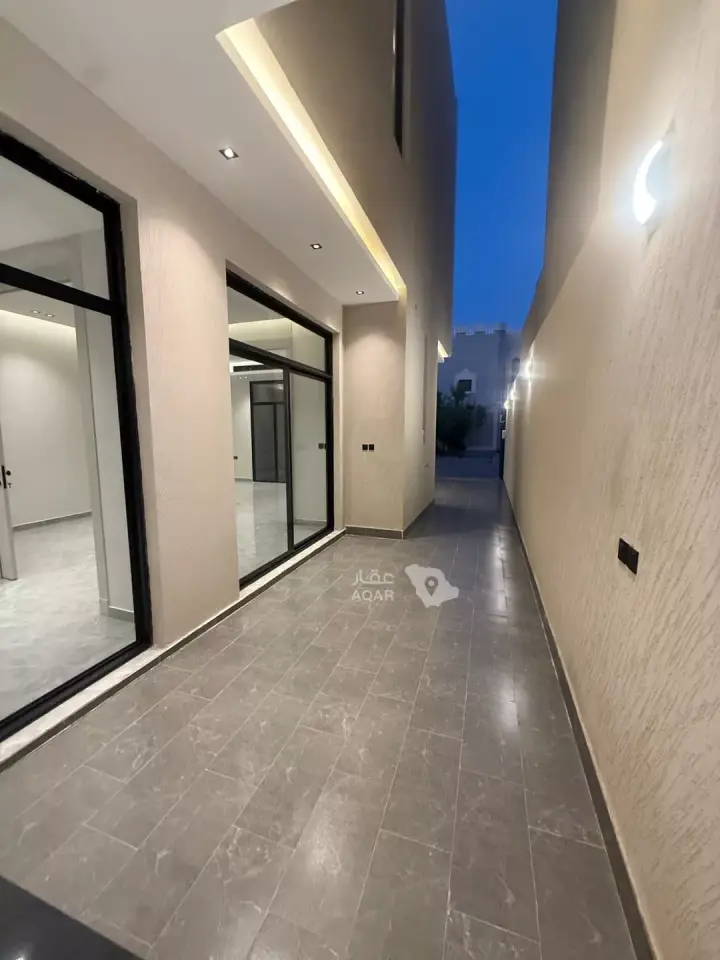 4 bedroom villa in King Faisal, Riyadh 13