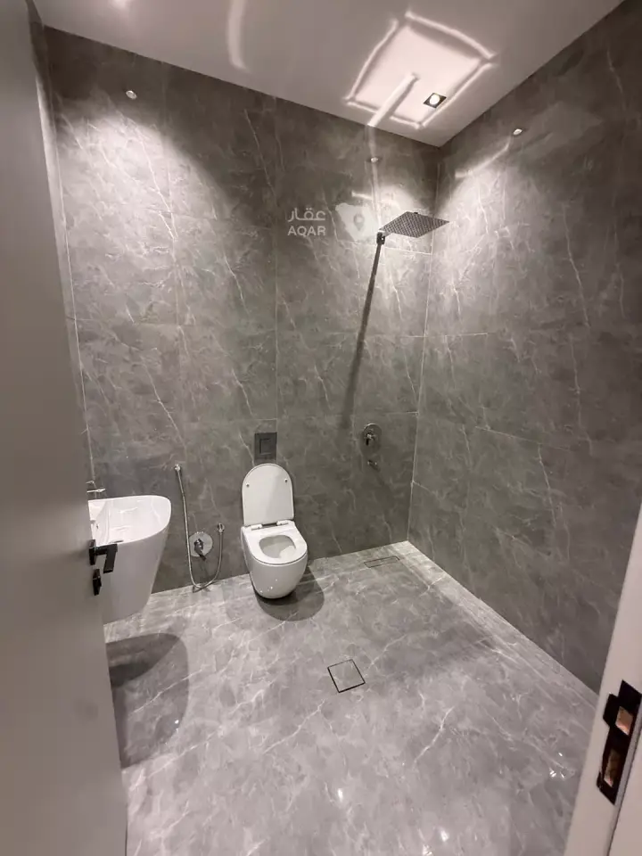 4 bedroom villa in King Faisal, Riyadh 14