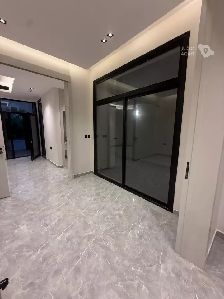 4 bedroom villa in King Faisal, Riyadh 8