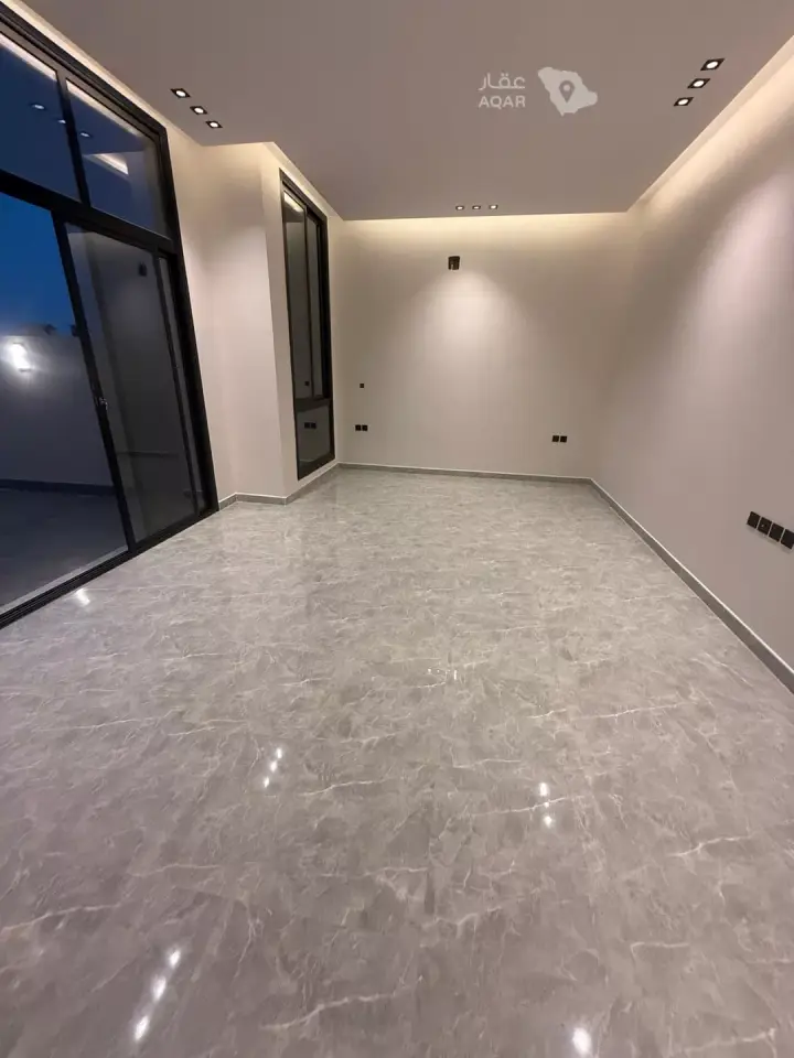 4 bedroom villa in King Faisal, Riyadh 12