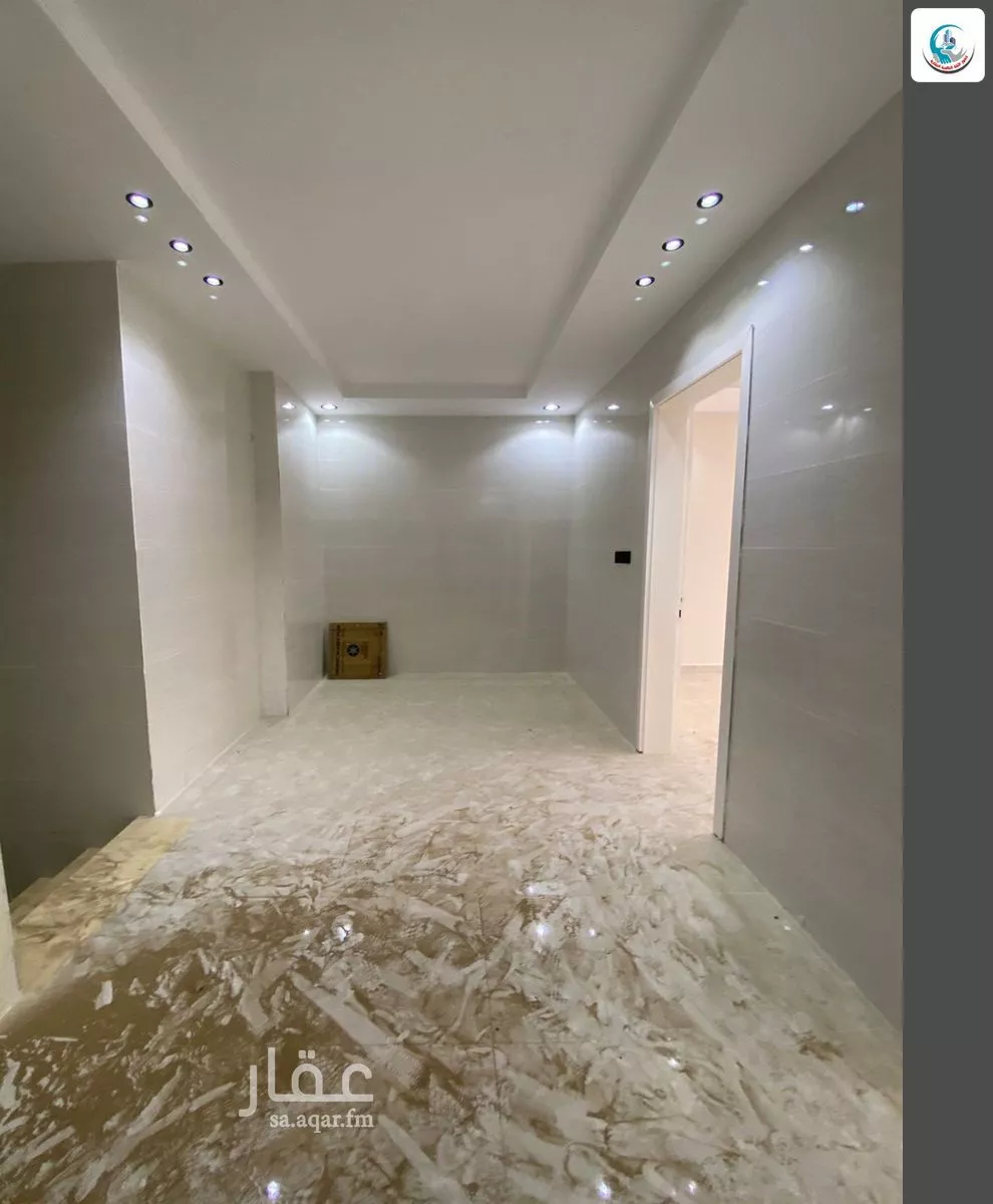 8 bedroom villa in King Fahd 14