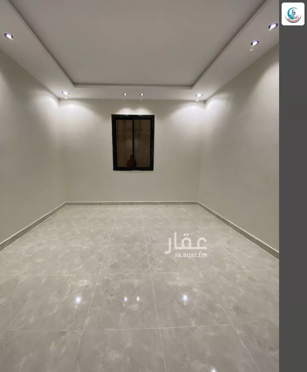 8 bedroom villa in King Fahd 15