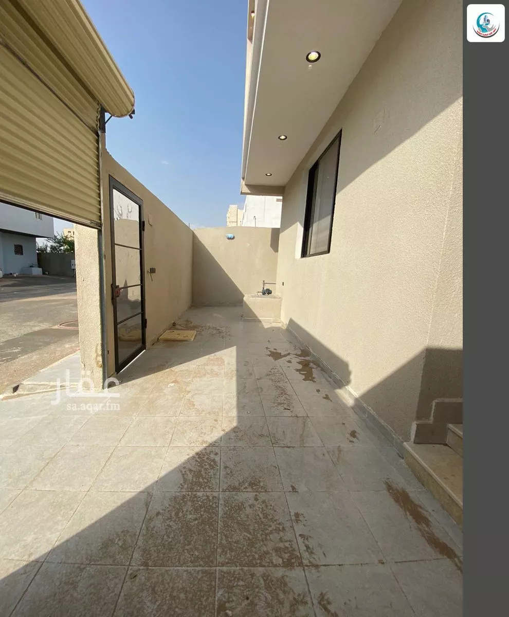 8 bedroom villa in King Fahd 7