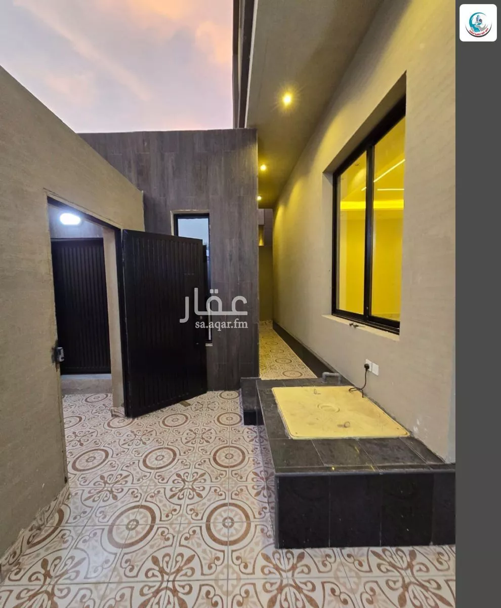 فيلا 9 غرف في الملك فهد 4