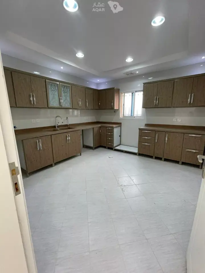 4 bedroom villa in Tuwaiq, Riyadh 27